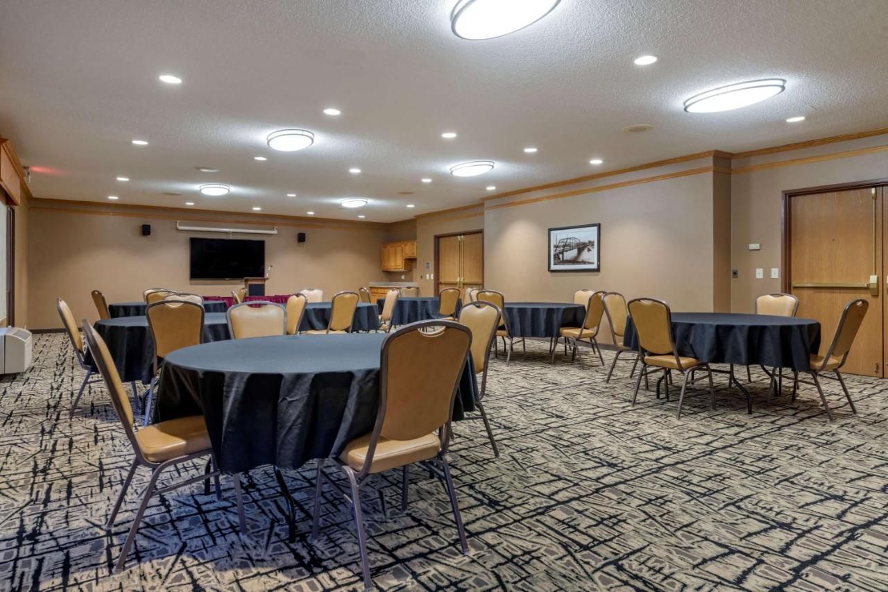Best Western Plus Chelsea Hotel Monticello Buitenkant foto