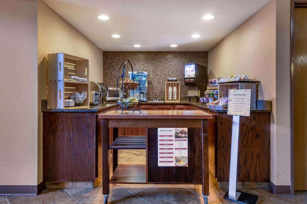 Best Western Plus Chelsea Hotel Monticello Buitenkant foto