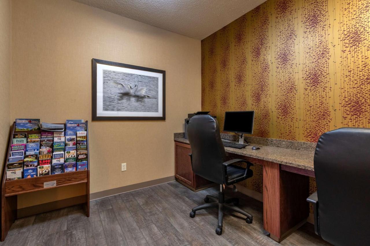 Best Western Plus Chelsea Hotel Monticello Buitenkant foto