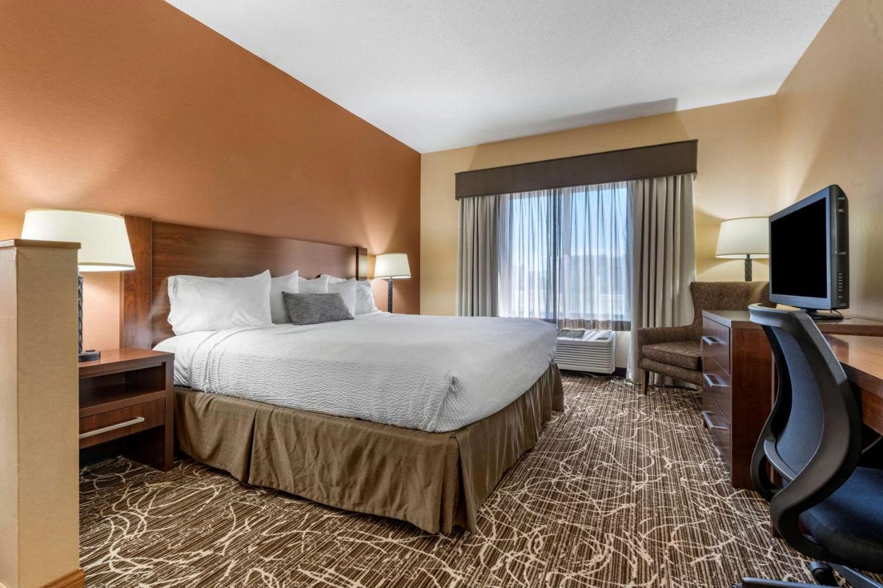 Best Western Plus Chelsea Hotel Monticello Buitenkant foto
