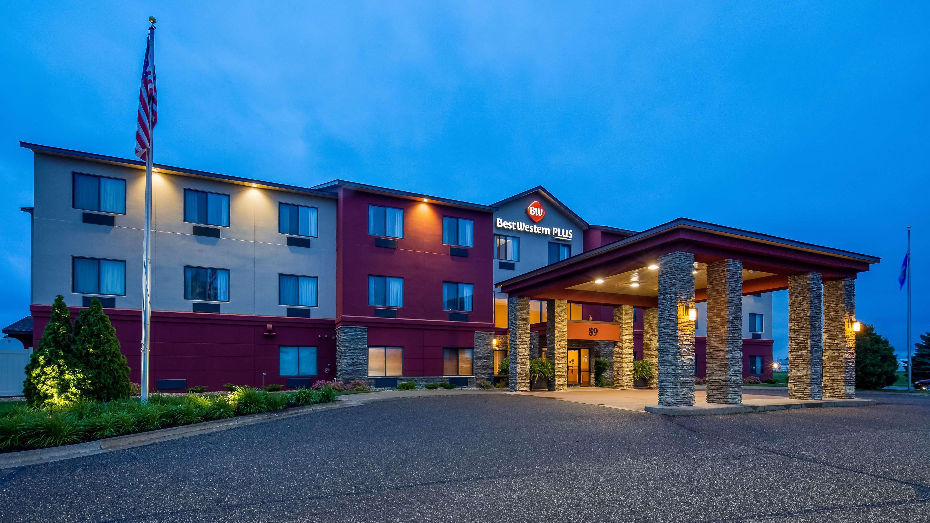 Best Western Plus Chelsea Hotel Monticello Buitenkant foto