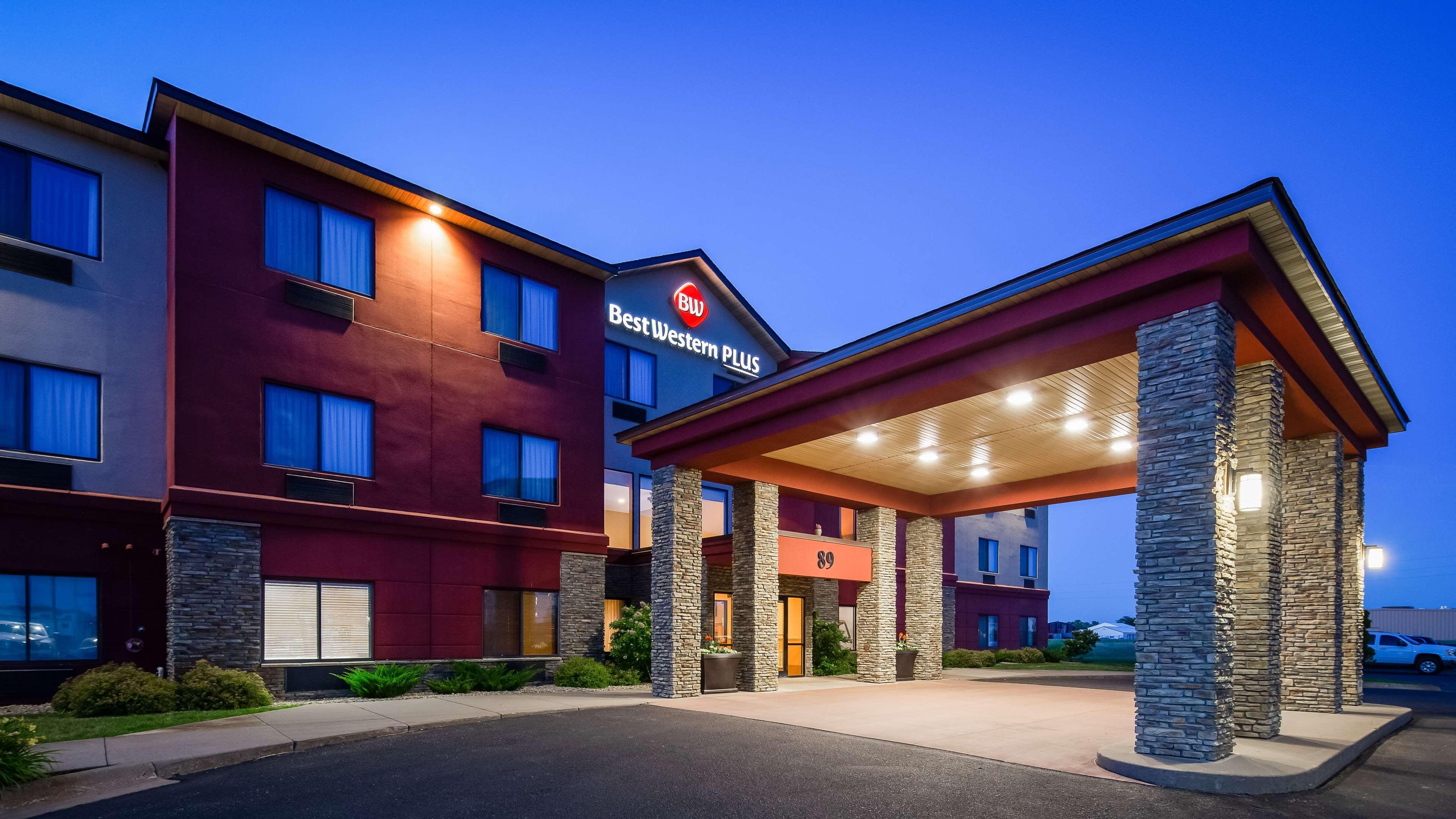 Best Western Plus Chelsea Hotel Monticello Buitenkant foto